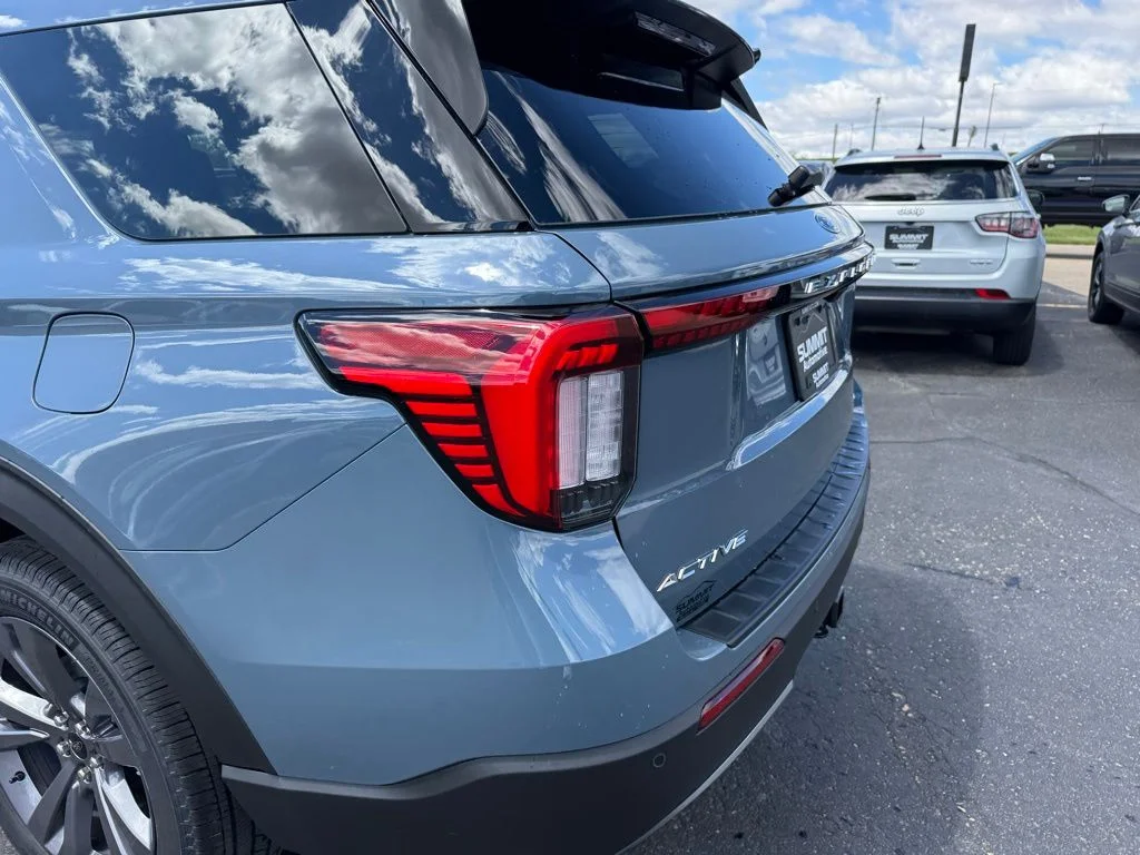2026 Ford Explorer Active - Photo 42