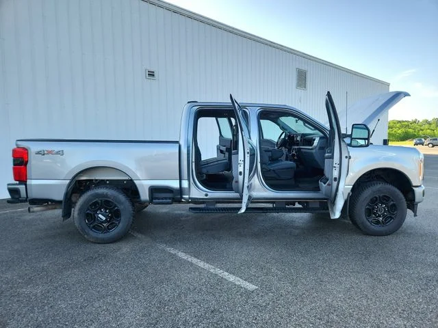Used 2023 Silver Ford XL image 18