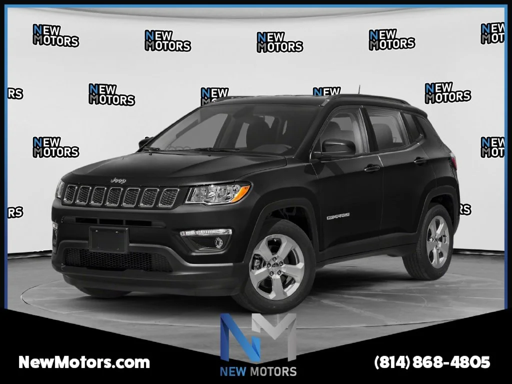 Used 2019 Diamond Black Jeep Latitude image 1