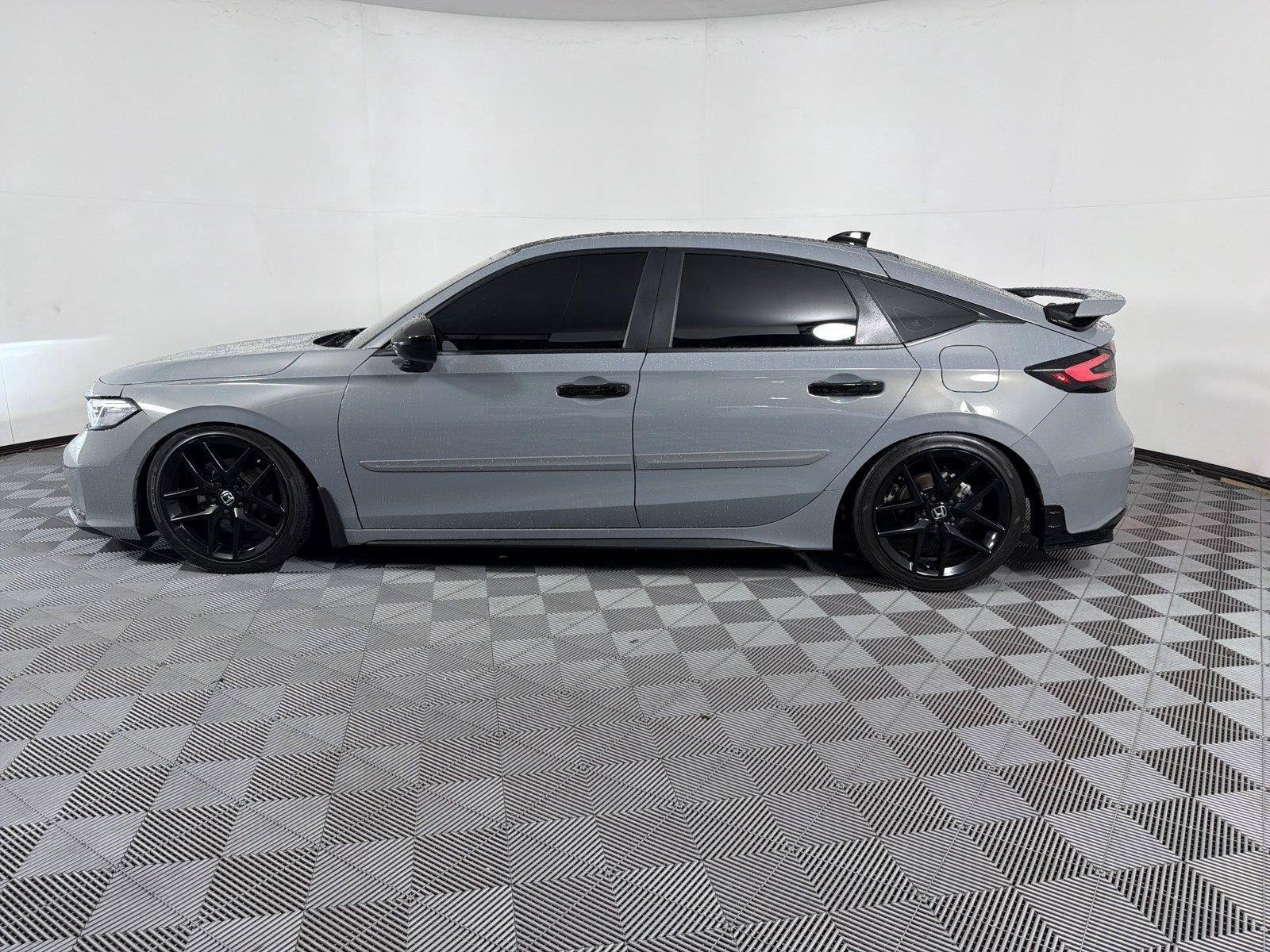 Used 2025 Urban Gray Pearl Honda Sport image 4
