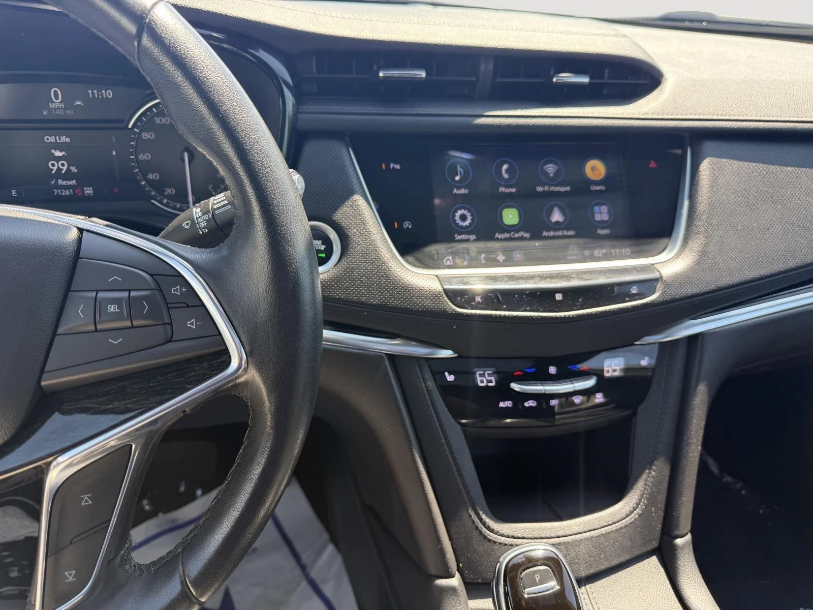 Used 2021  Cadillac AWD Premium Luxury image 22