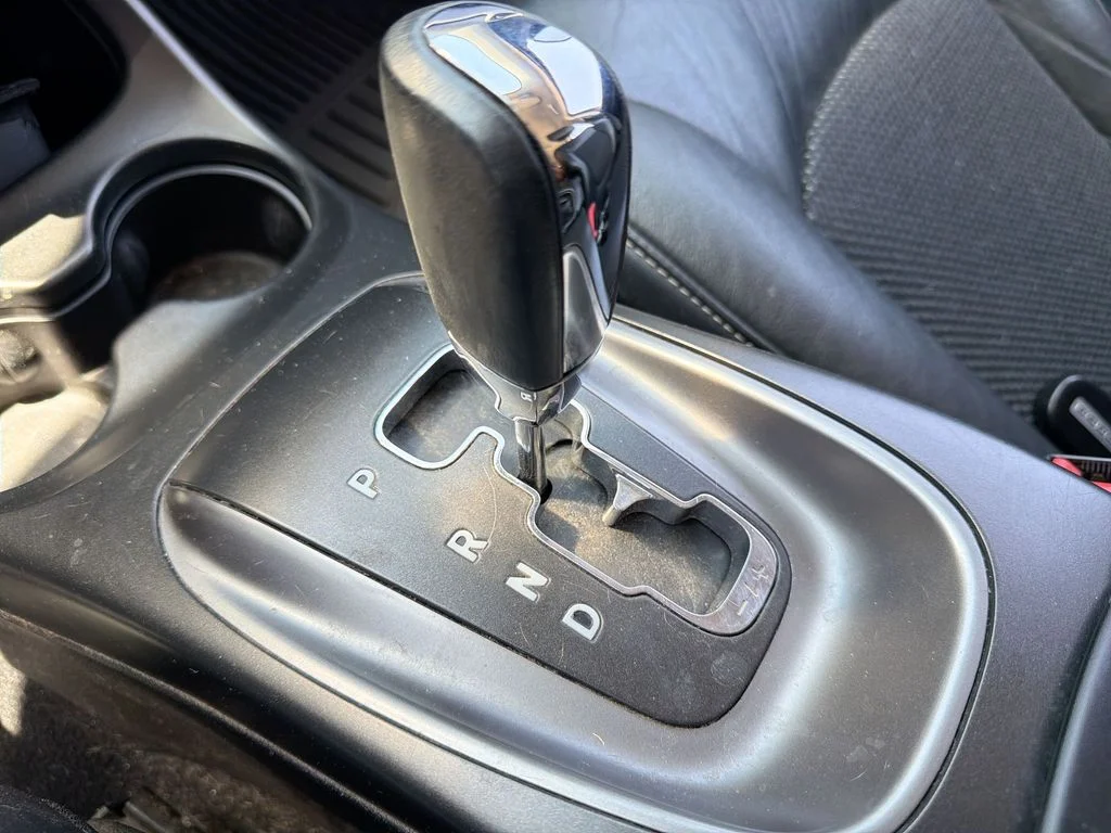 Used 2017 Black Dodge Crossroad image 19
