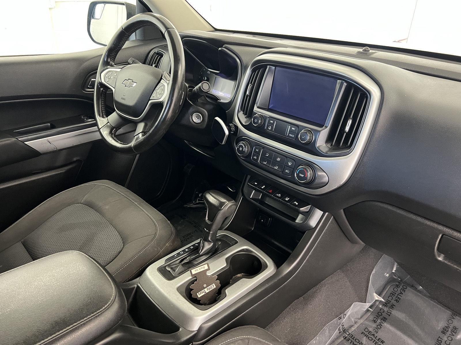 2019 Chevrolet Colorado LT - Photo 25