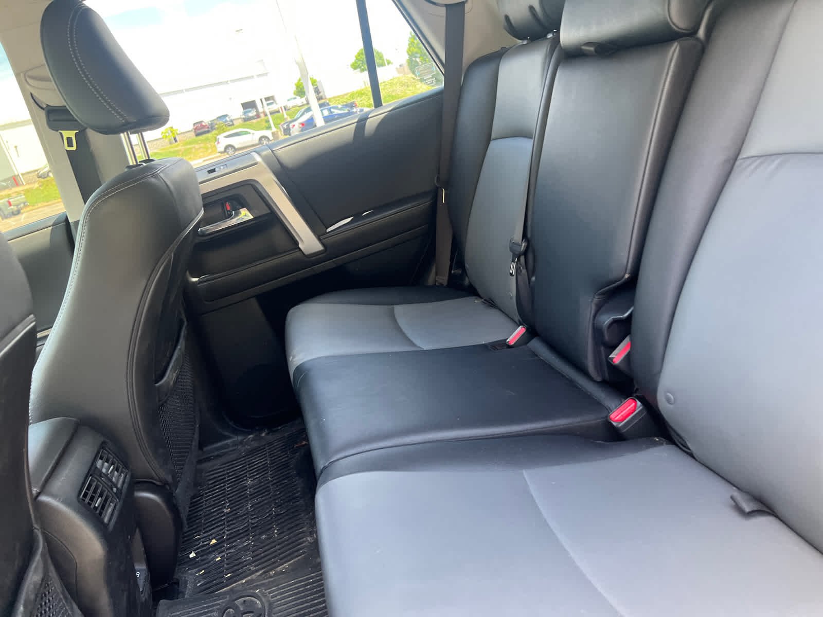 Certified Used 2023 Midnight Black Metallic Toyota SR5 Premium image 25