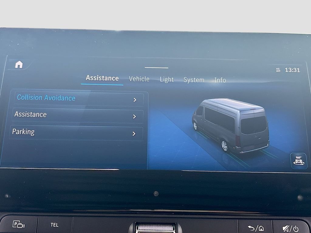 New 2026  Mercedes-Benz Cargo 170 WB image 32