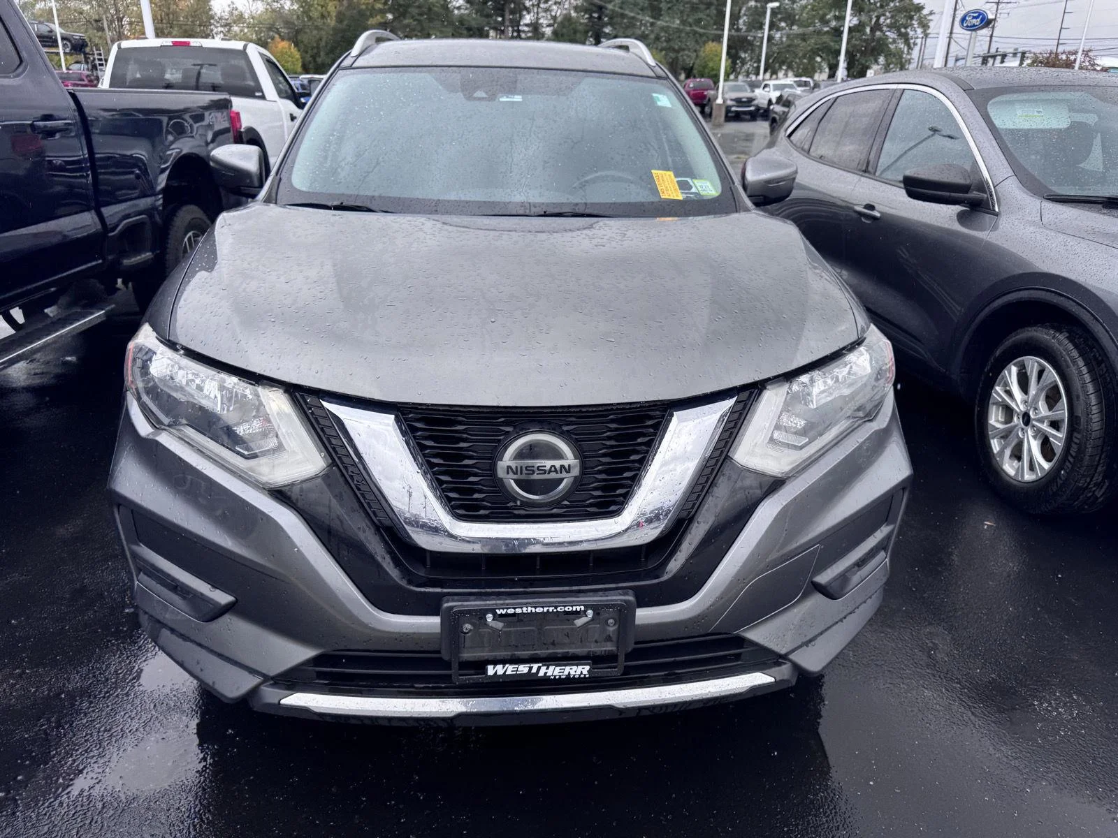 Used 2020 Gun Metallic Nissan SV image 2