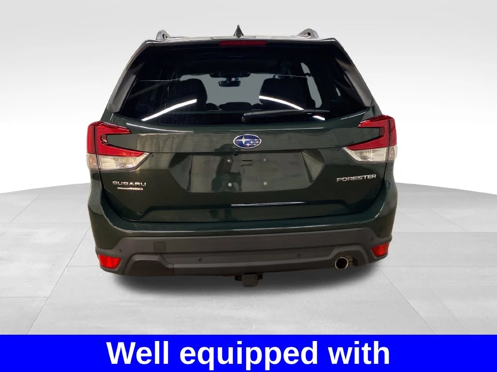 Used 2023 Green Subaru Limited image 3
