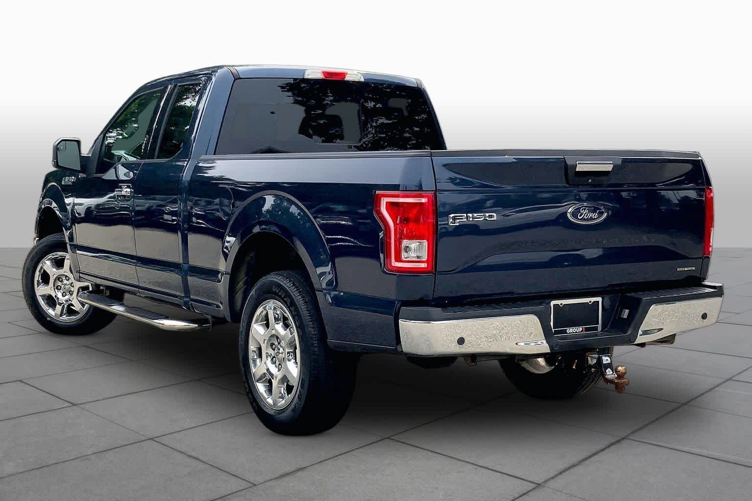 Used 2015 Blue Jeans Metallic Ford XLT image 12