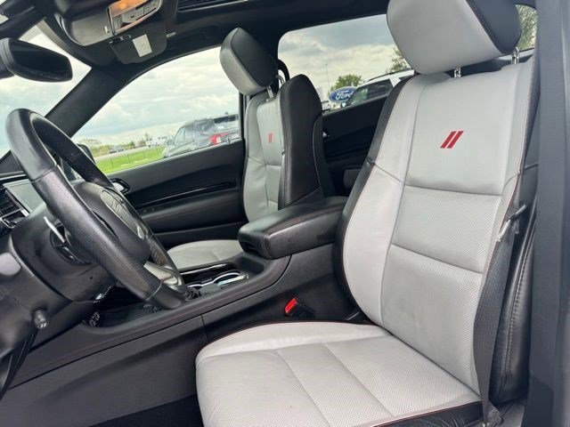 Used 2023 White Knuckle Clearcoat Dodge Citadel image 13