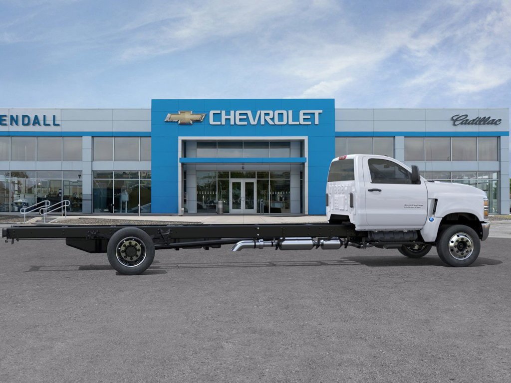 New 2025 Summit White Chevrolet Work Truck image 5