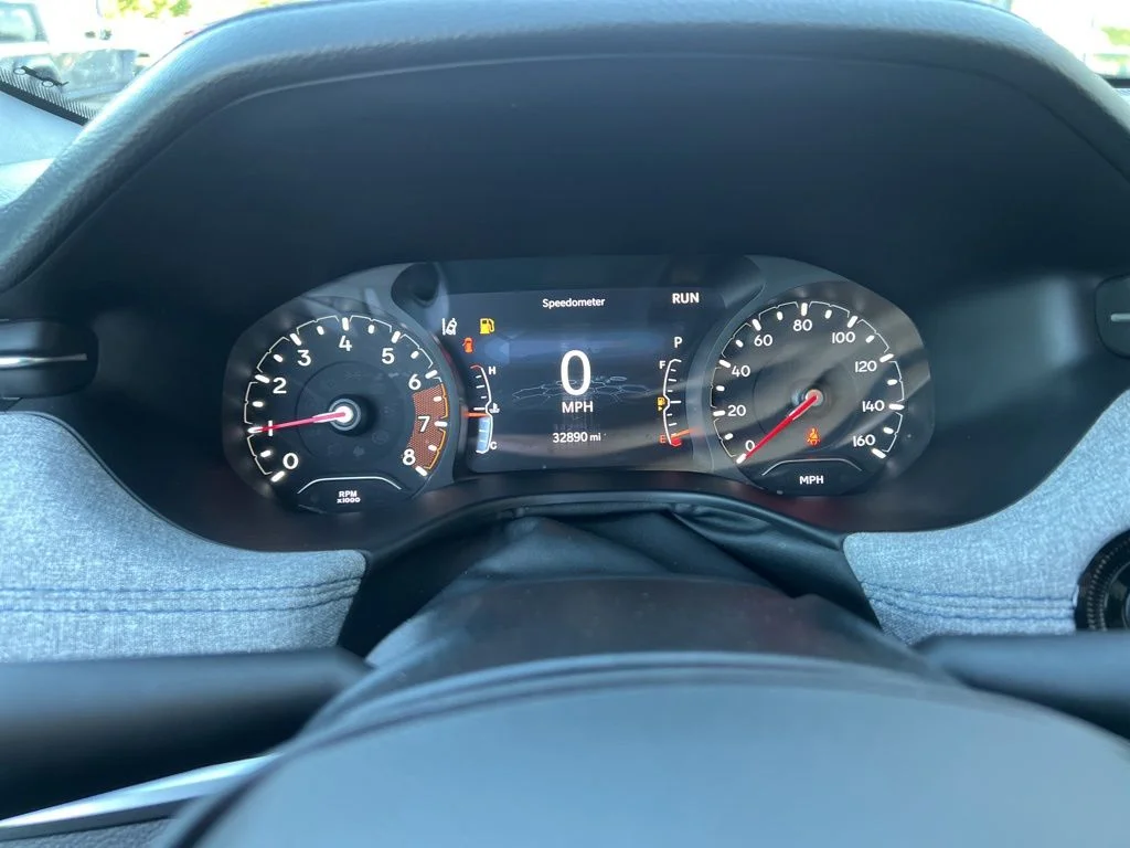 Used 2024 White Jeep Sport image 9