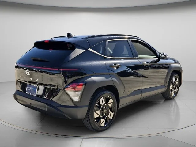 Certified Used 2024 Black Hyundai SEL image 6