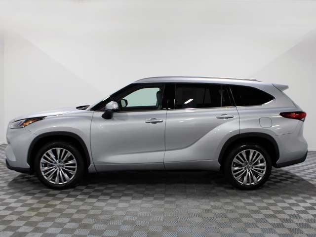 Used 2023 Celestial Silver Metallic Toyota Platinum image 3