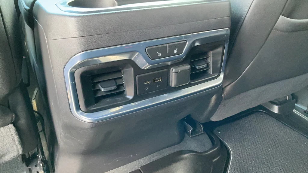 Used 2021 Black GMC AT4 image 10