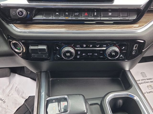 Used 2023 White Chevrolet RST image 19