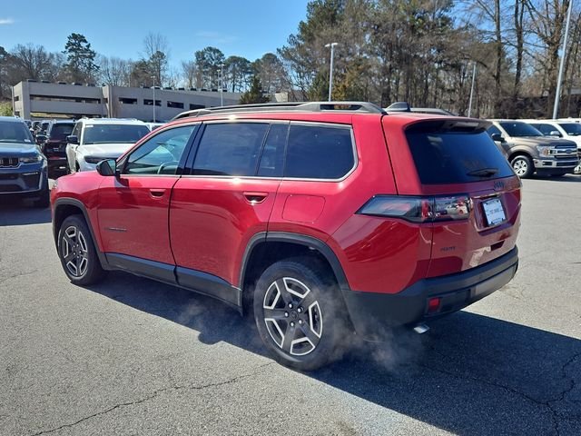 New 2026 Red Hot Pearl-Coat Exterior Paint Jeep Laredo image 6