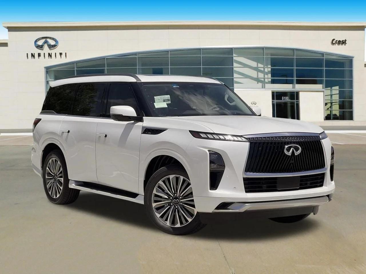 New 2027 RADIANT WHITE INFINITI Luxe 2WD image 2