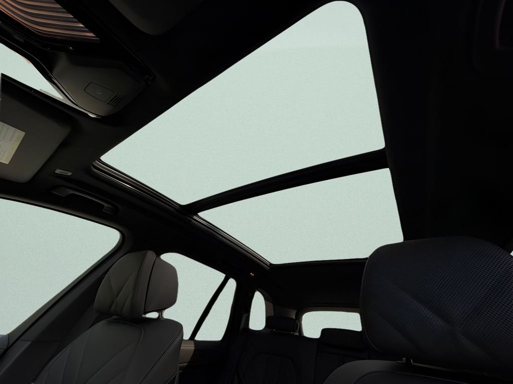 New 2026 Dravit Grey Metallic BMW sDrive40i image 20