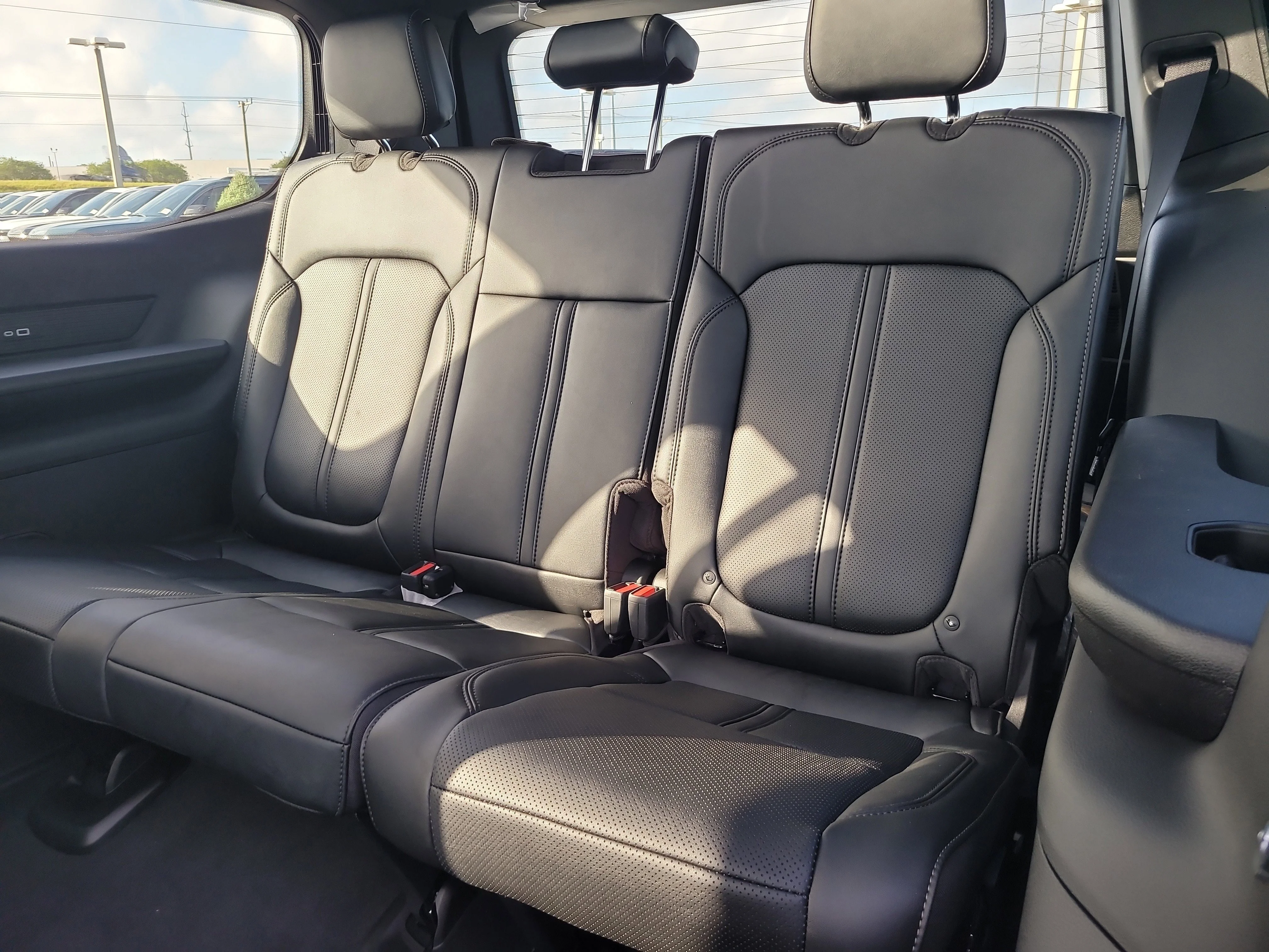 New 2026 High Gloss Black Jeep Limited Reserve image 12