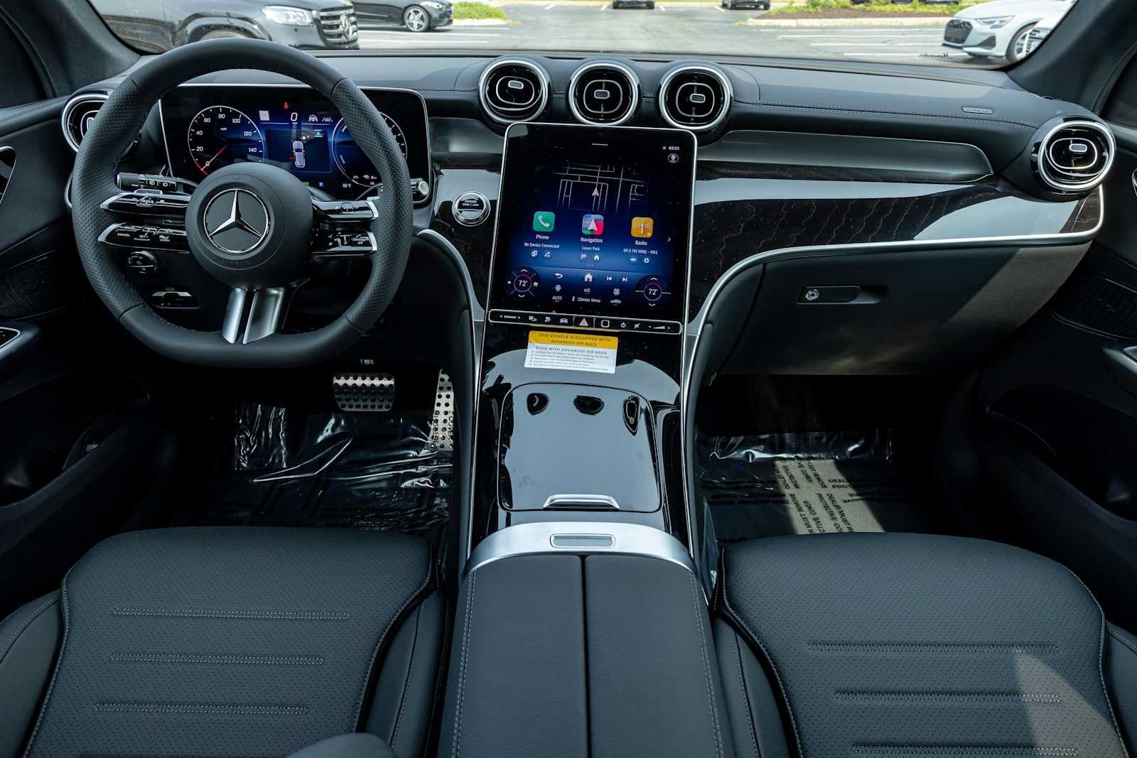 2025 Mercedes-Benz GLC Base - Photo 32