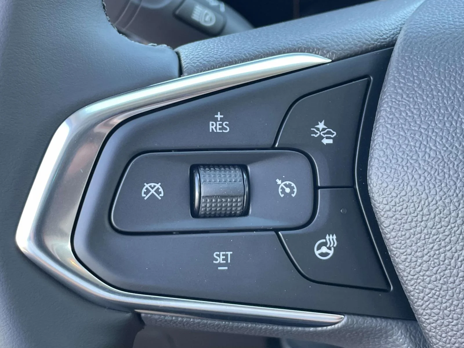 New 2026 Cypress Gray Chevrolet LT image 28