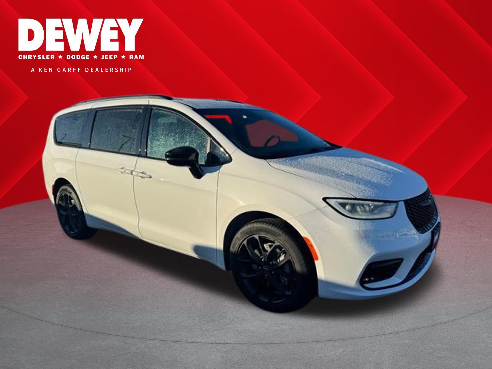 2026 Chrysler Pacifica Select AWD's photo