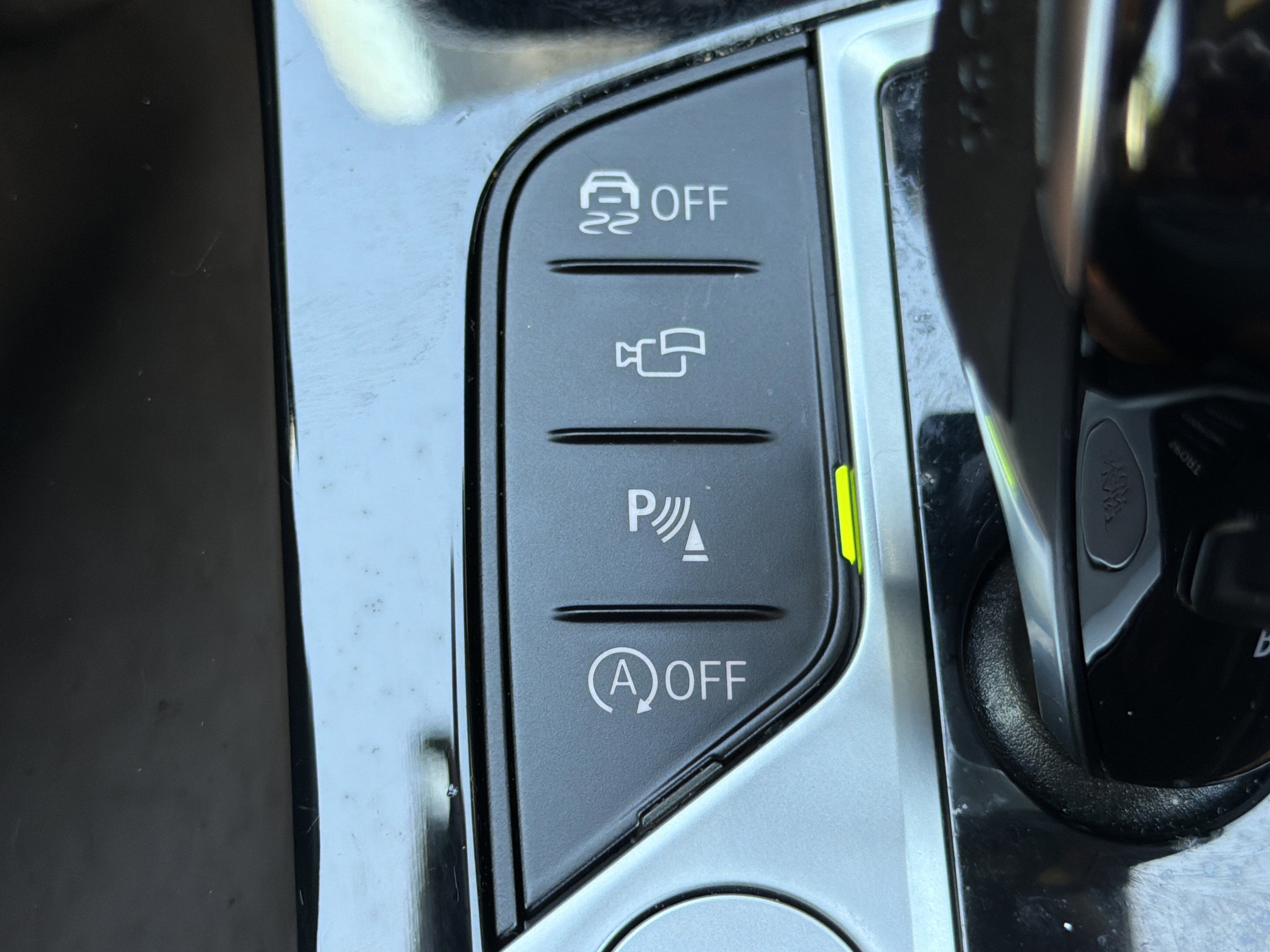 Used 2024 Phytonic Blue Metallic BMW sDrive30i image 12