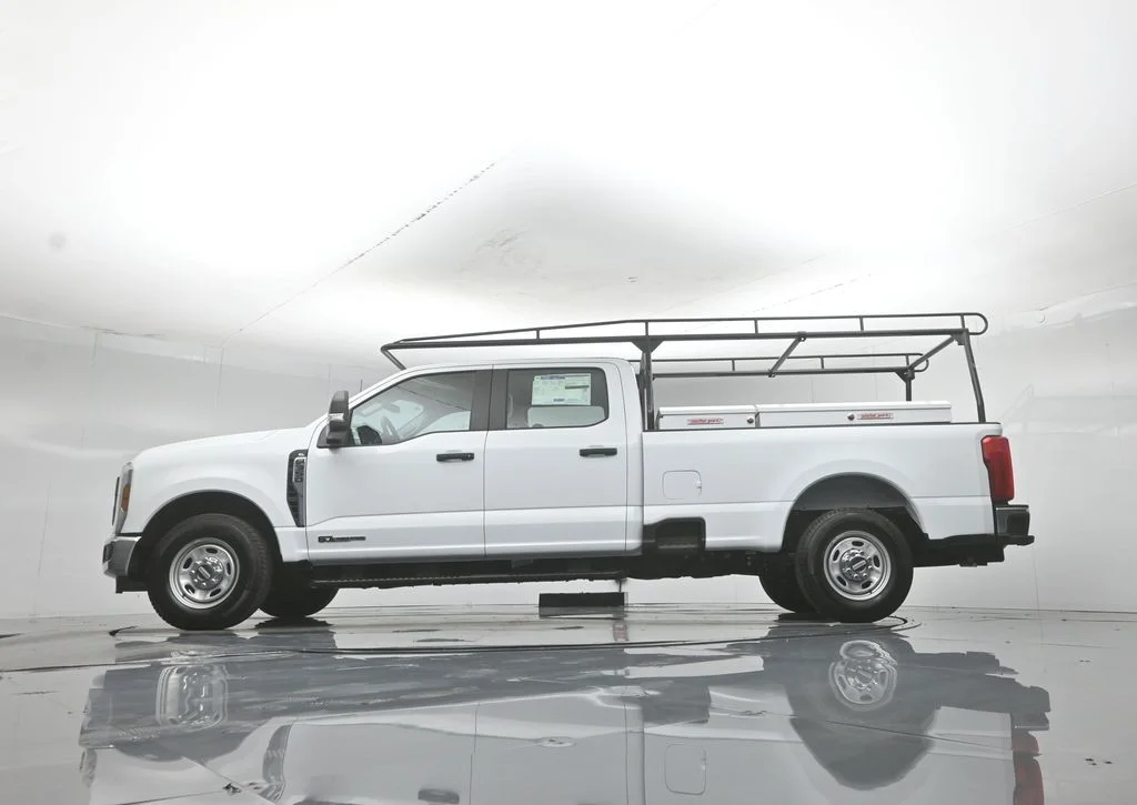 2026 Ford F-350 Super Duty XL - Photo 6