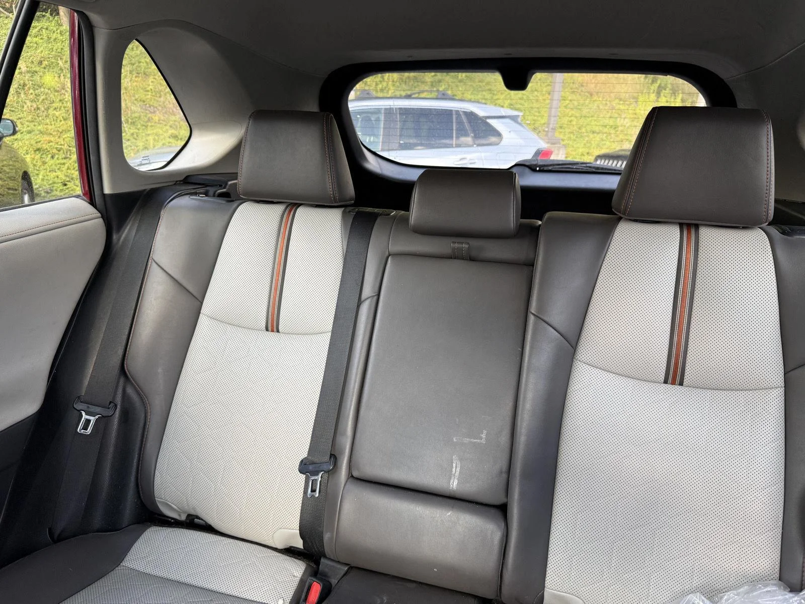 Used 2019 Ruby Flare Pearl Toyota Adventure image 13