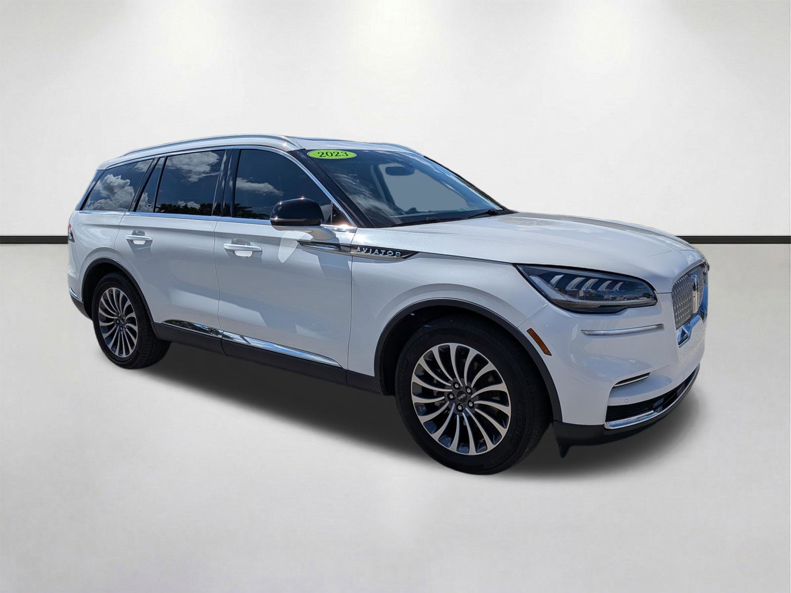 2023 Lincoln Aviator RWD's photo