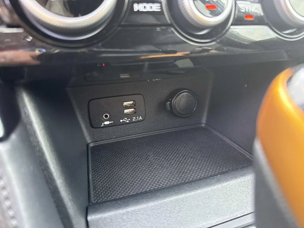 Used 2025 Black Subaru Wilderness image 33