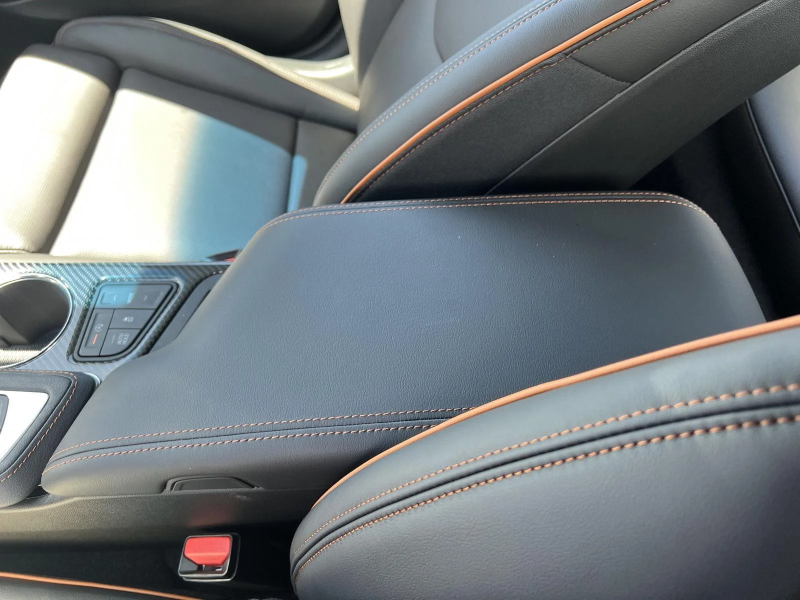 2026 Cadillac CT4 V-Series - Photo 27