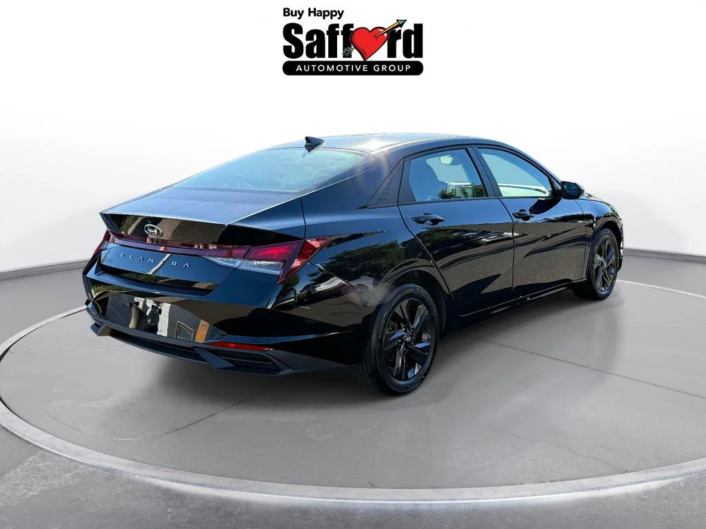 Used 2021 Black Hyundai SEL image 8