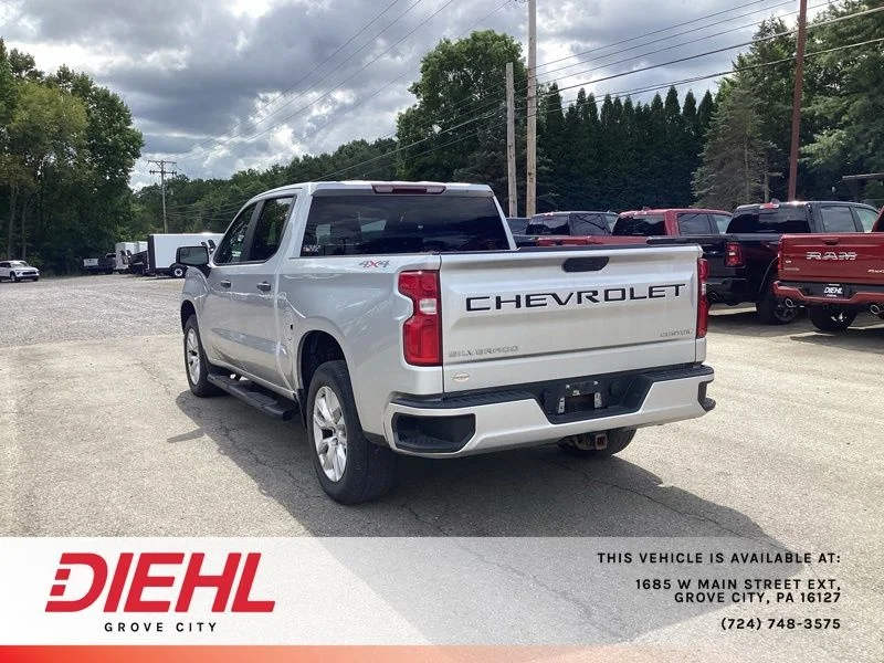 Used 2021 Silver Chevrolet Custom image 5