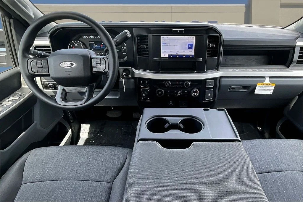 New 2026 Oxford White Ford F-250® XL image 5