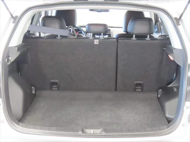 Used 2025  Mitsubishi S image 18