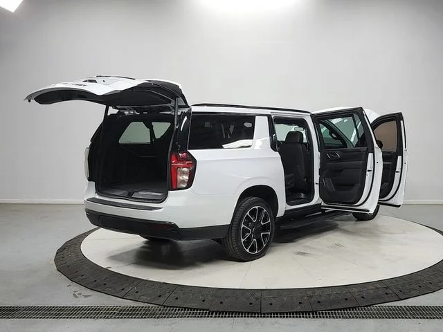 Used 2021 White Chevrolet RST image 15