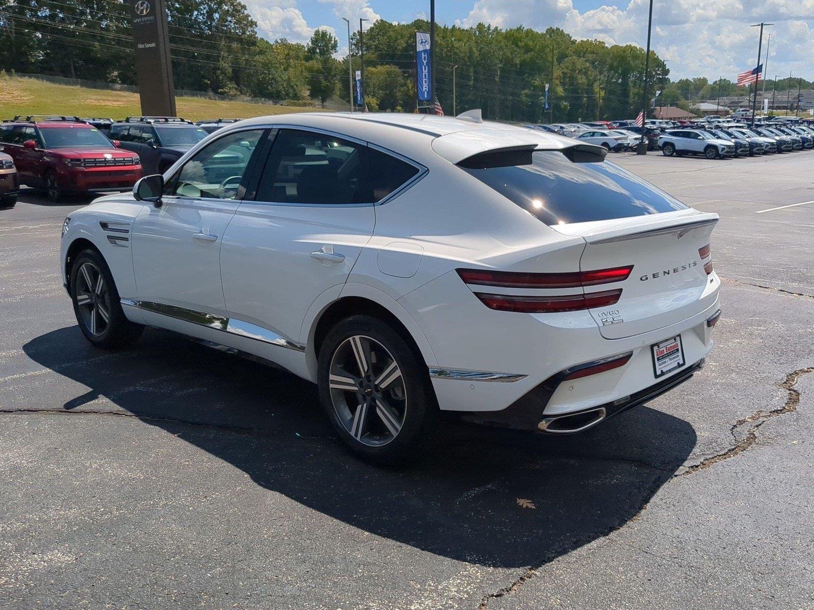 Used 2025 Uyuni White Genesis 3.5T image 6