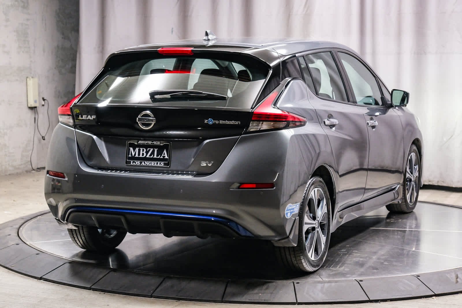 Used 2020 Gun Metallic Nissan SV image 4