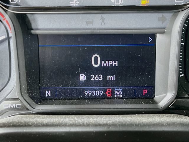 Used 2019 RED QUARTZ TINTCOAT GMC SLT image 10