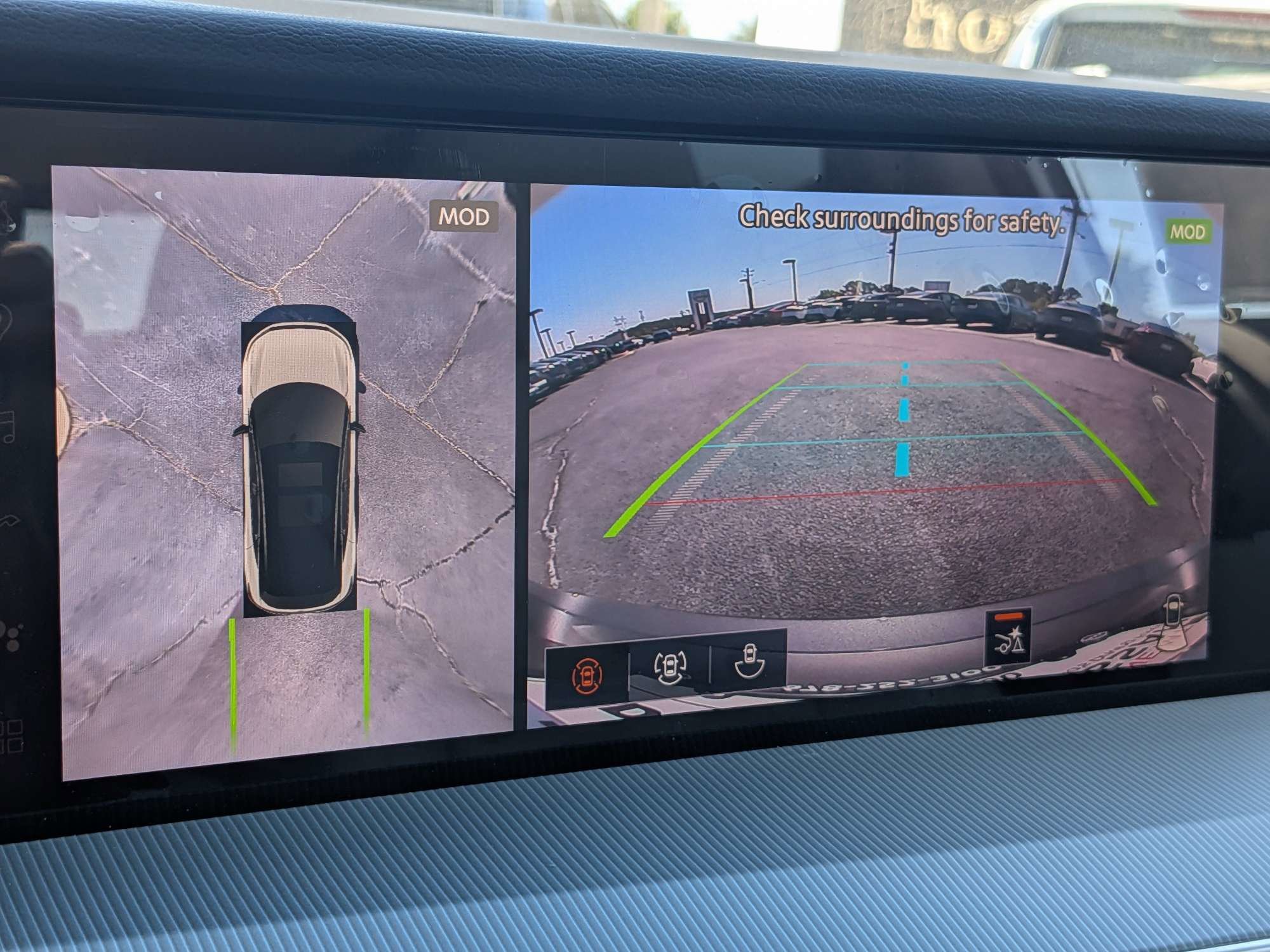 New 2026 White Nissan SL image 19
