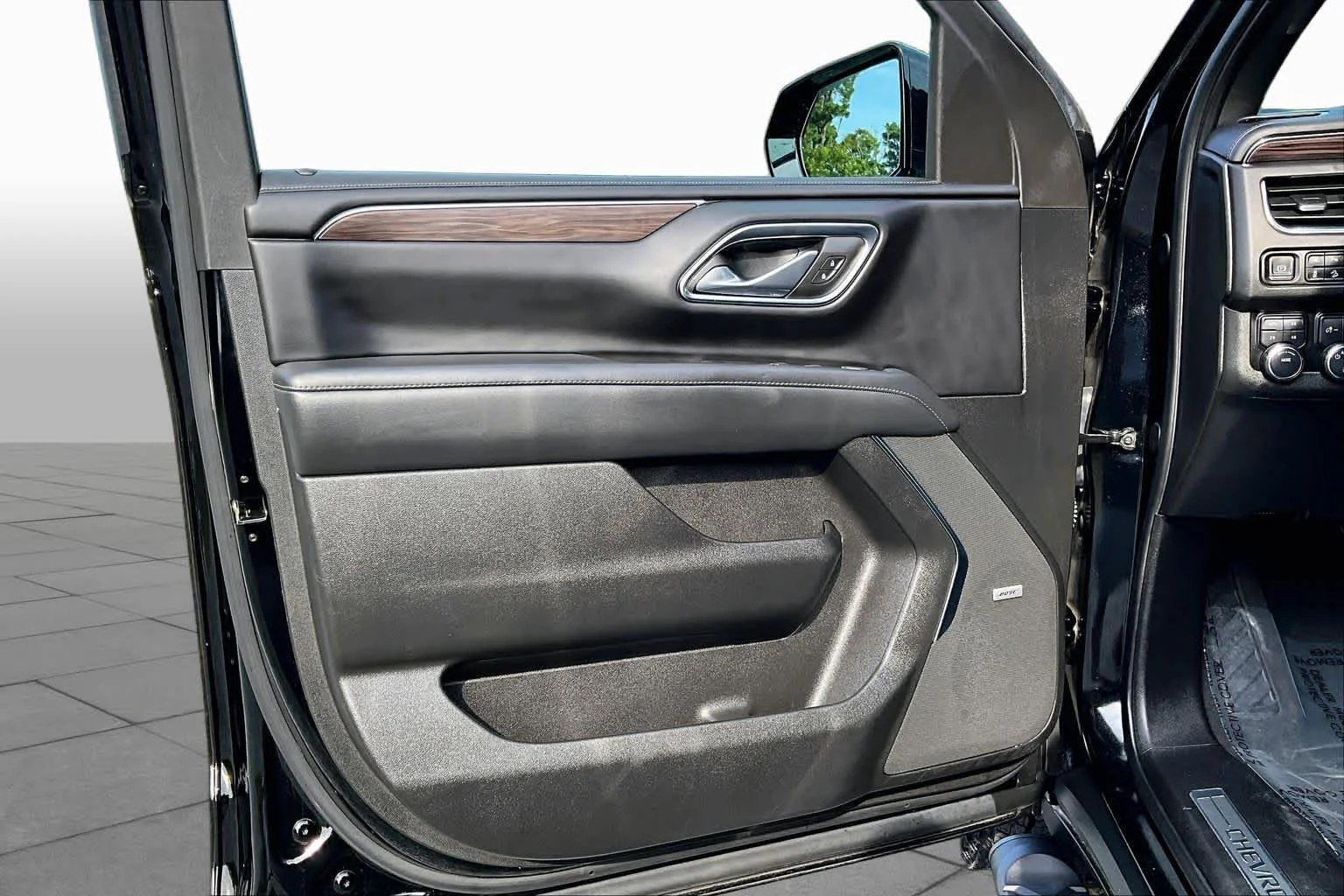 2023 Chevrolet Tahoe Z71 - Photo 22