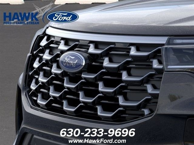 New 2026 Agate Black Metallic Ford Platinum™ image 17