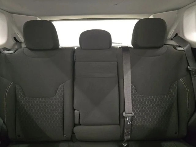 Used 2019 Diamond Black Jeep Sport image 20