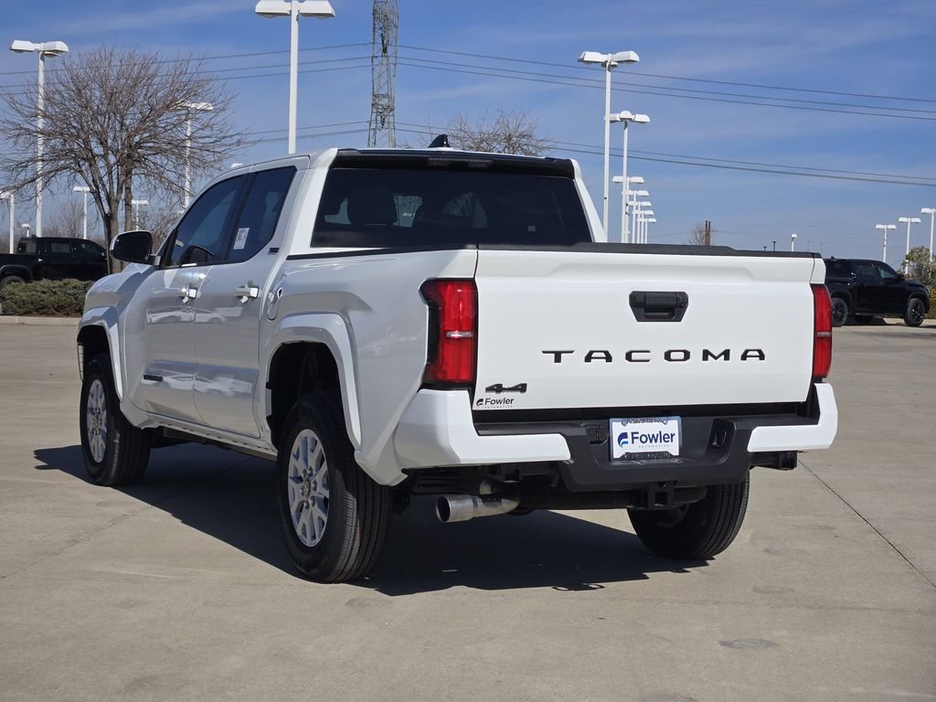 2026 Toyota Tacoma SR5 - Photo 3