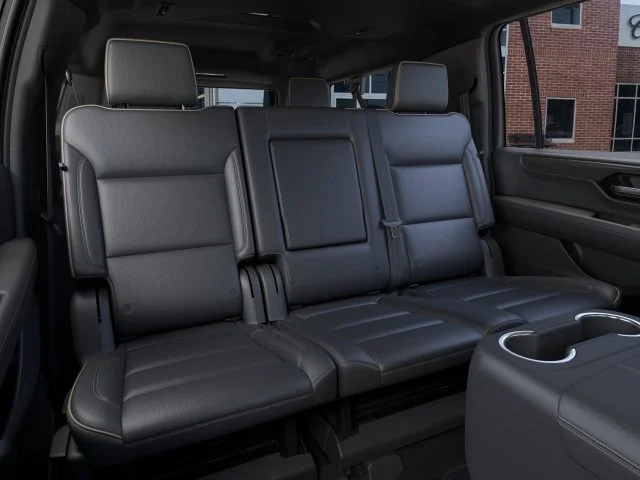 New 2027 Summit White GMC Elevation image 17