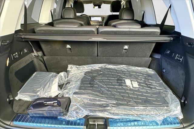 New 2026 Selenite Grey Metallic Mercedes-Benz GLS 450 image 54