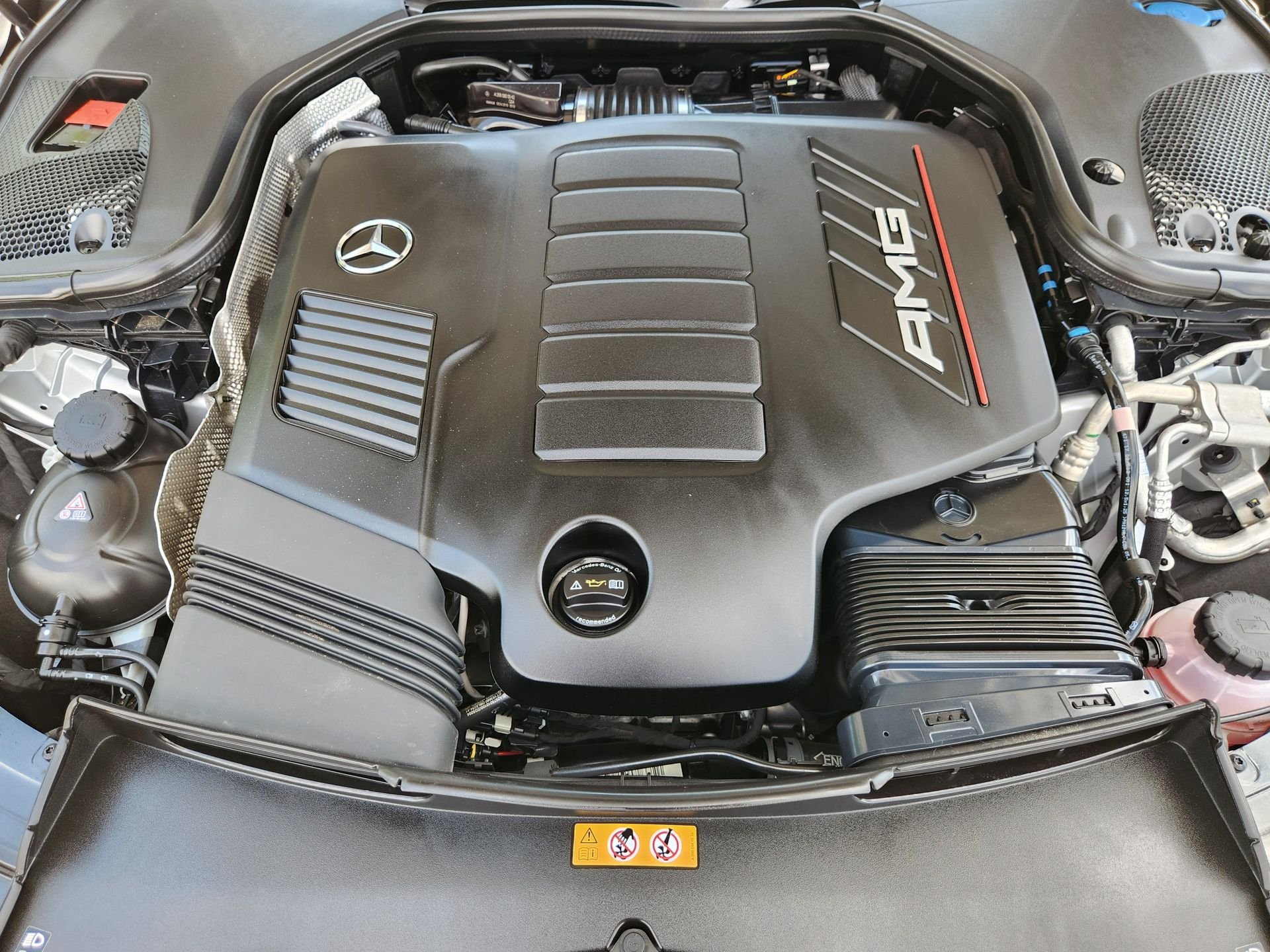 Used 2019 Iridium Silver Metallic Mercedes-Benz Base image 32