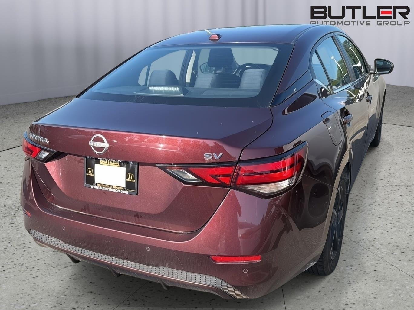 Used 2024 Rosewood Metallic Nissan SV image 10