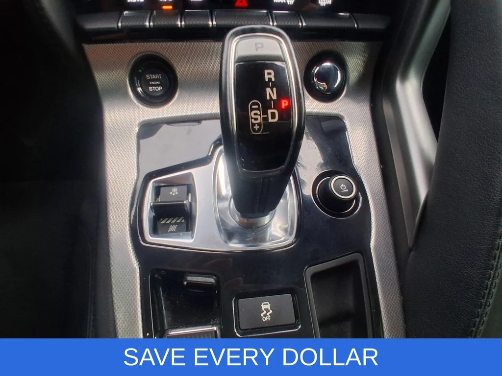 Used 2017 Red Jaguar Base image 14